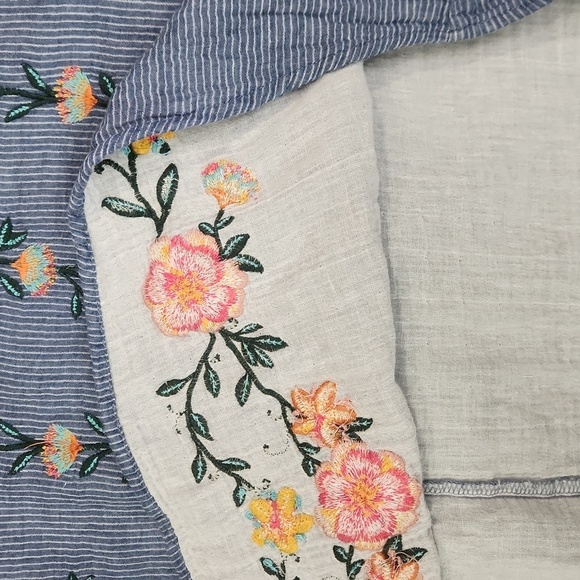 Savanna Jane Plus Embroidered Boho Blouse - Picture 5 of 5